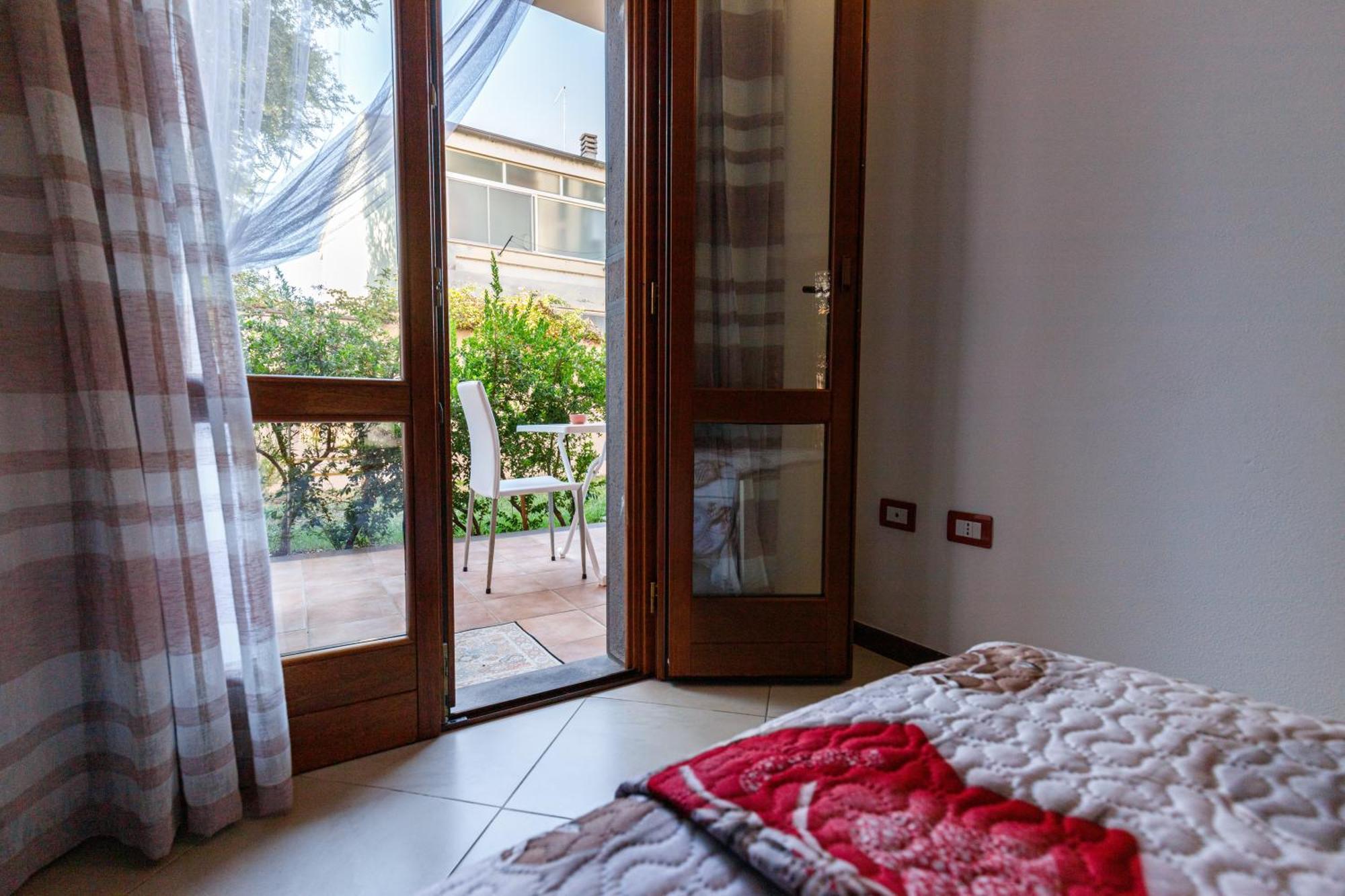 Апартаменти Casa Lilla 1 E 2 Ористано Номер фото